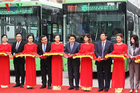 Hà Nội chính thức khai trương tuyến buýt nhanh BRT đầu tiên