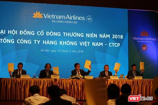 ĐHĐCĐ Vietnam Airlines: Trả cổ tức 2017 mức 8%, chốt mục tiêu lợi nhuận 2.400 tỷ, chuyển sàn HoSE
