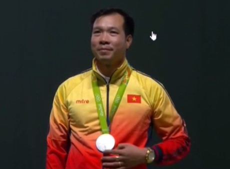 Giành thêm HCB Olympic 2016, Hoàng Xuân Vinh nhận thưởng thêm 2,2 tỷ