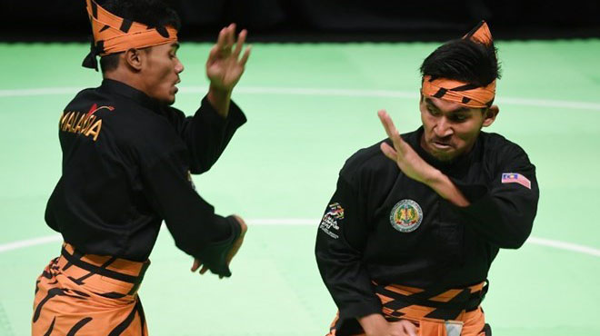 Malaysia lần đầu lên tiếng sau hàng loạt tố cáo dùng 'trò bẩn'