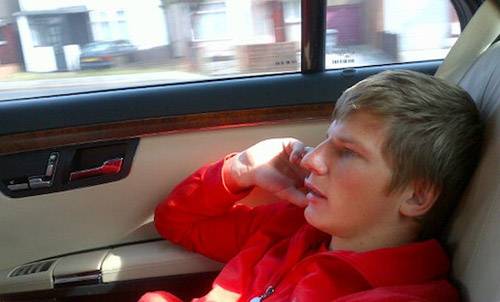 Arshavin suýt thành người thiên cổ