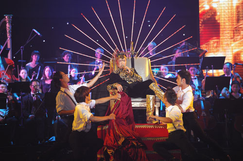 Số phận của Đàm Vĩnh Hưng tại Đà Nẵng