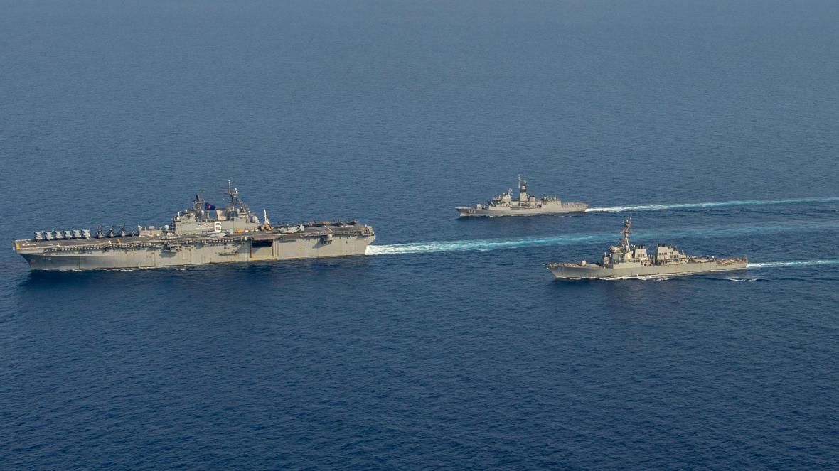 Cựu Đô đốc Mỹ: Một cuộc Chiến tranh Lạnh đang nóng lên ở Biển Đông