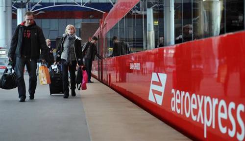 Giảm 1/2 giá vé tàu hoả đường dài trong hai ngày 8/5 và 9/5