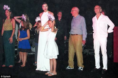 Roman Abramovich lập chiếu bạc cho các tỉ phú