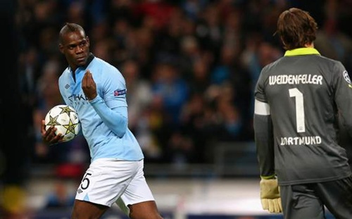 Man City hòa thất vọng: Màu xanh không cá tính