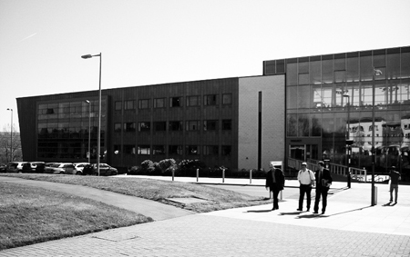 'Du học Vương quốc Anh không hề đắt'