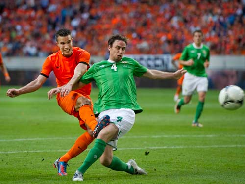 Bò tót sợ lốc, xe tăng