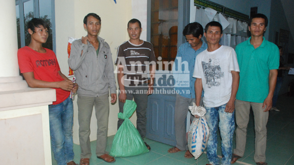 Giải cứu 7 thanh niên bị lừa bán làm 