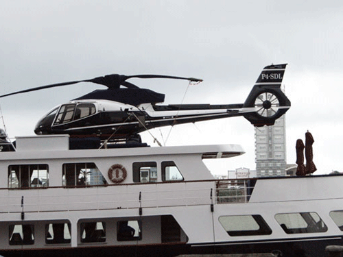 Du thuyền 20 triệu USD cập cảng Đà Nẵng