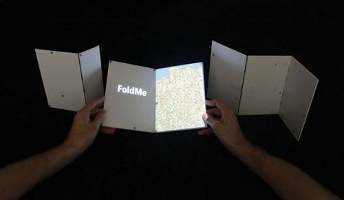 Xuất hiện máy tính gấp cảm ứng