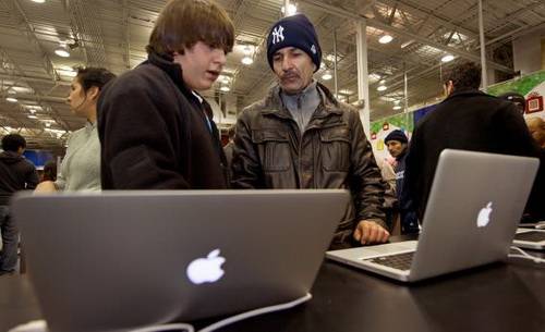 Tác giả vi rút Flashback kiếm 10.000 USD/ngày