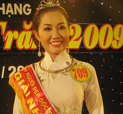 Lộ thêm một diễn viên và một siêu mẫu bán dâm?