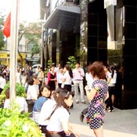 Hà Nội rung chấn bởi động đất ở... Trung Quốc