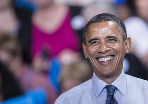 Obama kiếm gần 200 triệu USD tháng trước