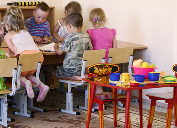 Đếm trẻ em nhập cư trong nhà trẻ vùng ngoại ô Moskva