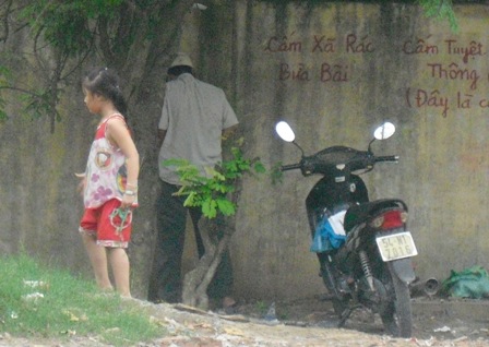 Cấm gì làm nấy!