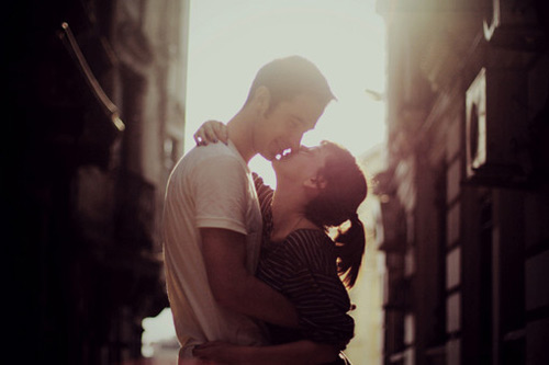 Phản bội chồng vì thiếu sex