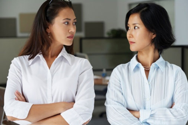 Con dâu “ăn thịt” cả nhà chồng