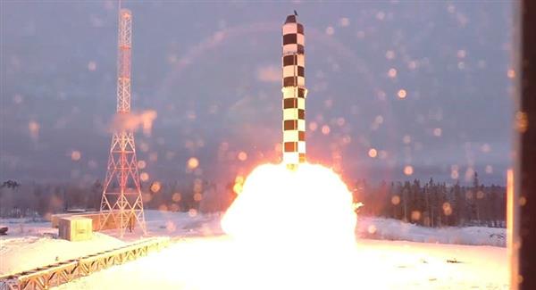 Cần ít nhất 500 tên lửa để chặn tên lửa Sarmat của Nga