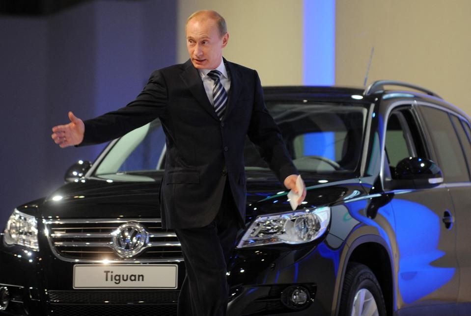 Volkswagen bị đâm đơn kiện tại Nga