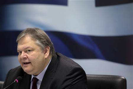 Các đại gia tín nhiệm đồng loạt tuyên bố Hy Lạp vỡ nợ