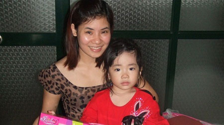 Gặp lại người đàn bà bị chồng ép xem clip sex