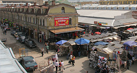 St.Peterburg chuyển chợ vào các toà nhà