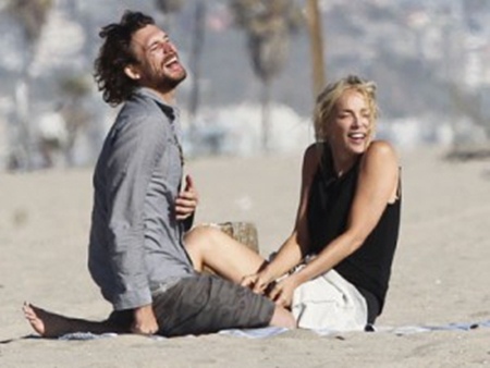 Giải mã hiện tượng “phi công trẻ lái máy bay bà già”