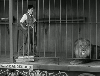 Rạp xiếc (The circus)