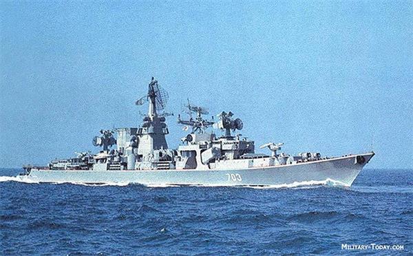 [ẢNH] Khám phá sức mạnh tuần dương hạm chống ngầm lớn nhất thế giới của Nga