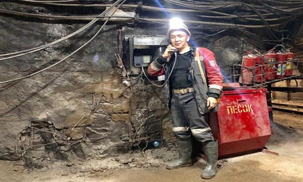 Kinh ngạc cuộc sống thường nhật của thợ mỏ kim cương ở Nga