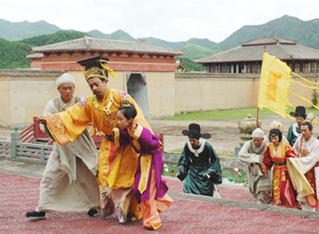 Phim 56 tỷ đồng mừng đại lễ sau hai năm vẫn… đắp chiếu