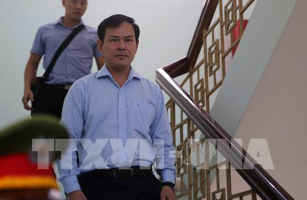 Trả hồ sơ, đề nghị điều tra bổ sung vụ án Nguyễn Hữu Linh dâm ô với người dưới 16 tuổi