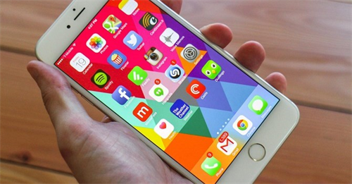 iPhone cũng chứa mã độc nghe lén?