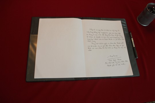 Lãnh đạo TP HCM chia buồn gia đình nạn nhân máy bay Nga gặp nạn