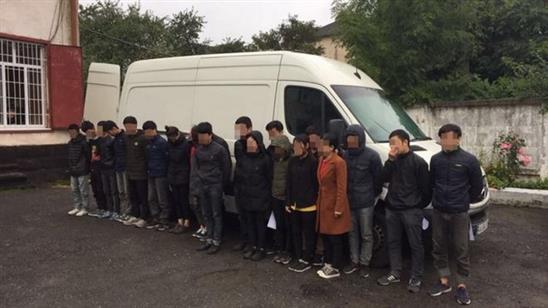 Ukraine: Cảnh sát bắt 20 người Việt vượt biên trái phép