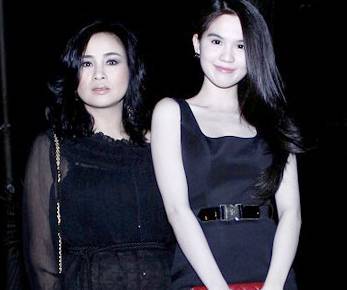 Hoa hậu, ca sĩ xếp hàng học phong cách của Ngọc Trinh