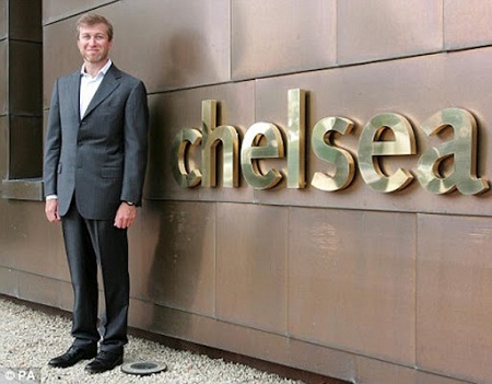 Nguyên nhân Abramovic tung hàng trăm triệu bảng vào chợ cầu thủ