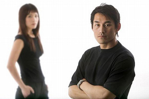 Đau lòng cách chồng tri thức dạy vợ