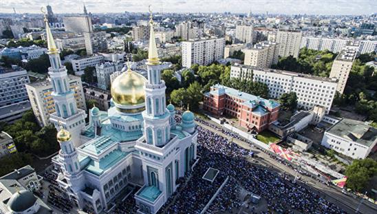 Moskva: Người Hồi giáo đón mừng Lễ Uraza-bairam