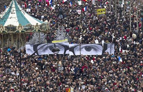 Thảm sát ở Paris: Pháp, Mỹ trỗi dậy