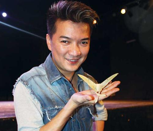 Từ live show có 500 con bướm bàn về dị ứng côn trùng