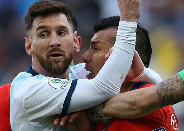 Messi từ chối nhận giải và tuyên bố sốc về Copa America 2019