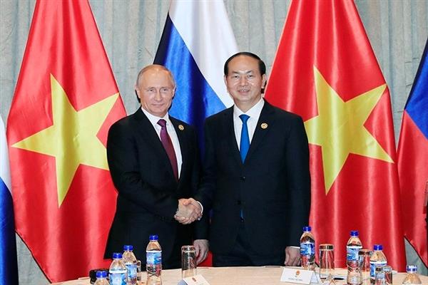 Những hình ảnh đặc biệt về Tổng thống Putin khi sang thăm Việt Nam