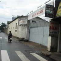 “Cô gái nghìn tỉ” đã bay ra nước ngoài