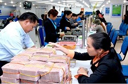 Loạn lãi suất kỳ hạn dài mới chỉ bắt đầu hay sớm kết thúc?