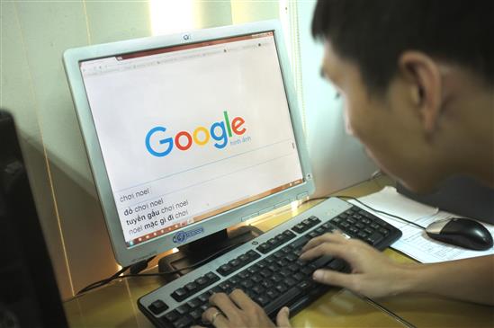 Lên Google, thế giới tìm thời sự nóng, người Việt tìm giải trí