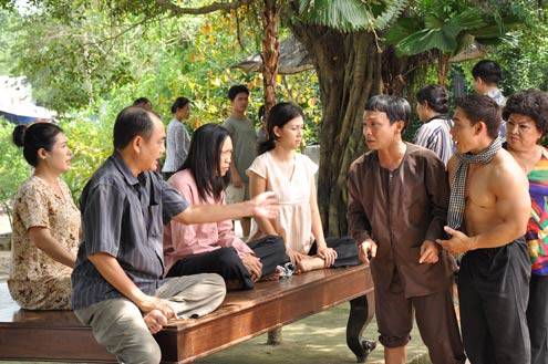 Phim Việt và những trò PR lố