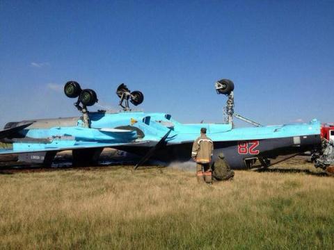 Hai chiếc Su-34 Nga va chạm trên không